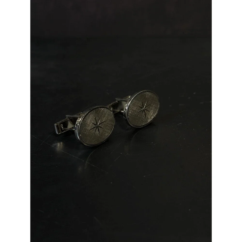 Unbranded vintage mid